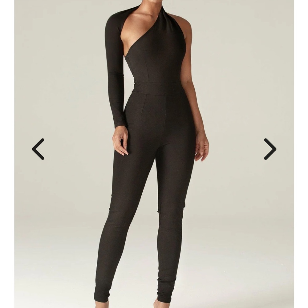 Aliava (formerly Alieva) Dariya black one-shoulder slim fitted catsuit jumpsuit